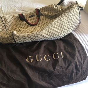 Gucci weekender bag